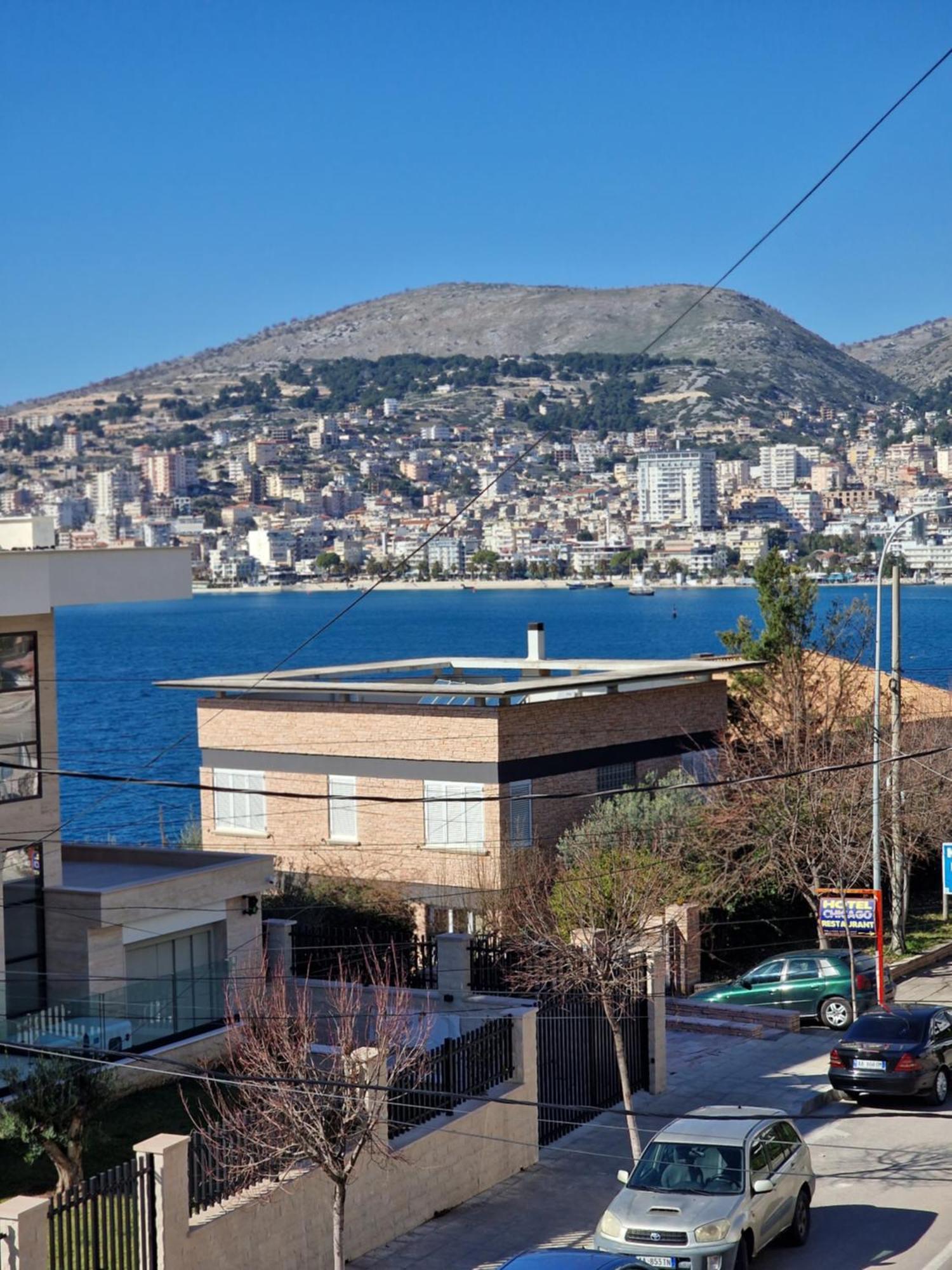 סרנדה Beachfront Apartment מראה חיצוני תמונה